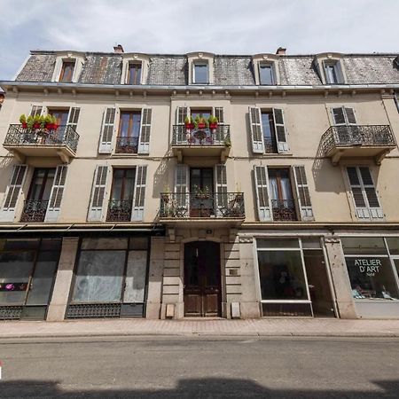 Belle Reine - 3 Appartements En Coeur De Centre-Ville Экс-ле-Бен Экстерьер фото