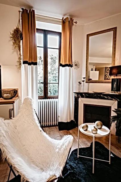 Belle Reine - 3 Appartements En Coeur De Centre-Ville Экс-ле-Бен Экстерьер фото
